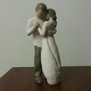 WillowTree Promise Figurine Sculpture